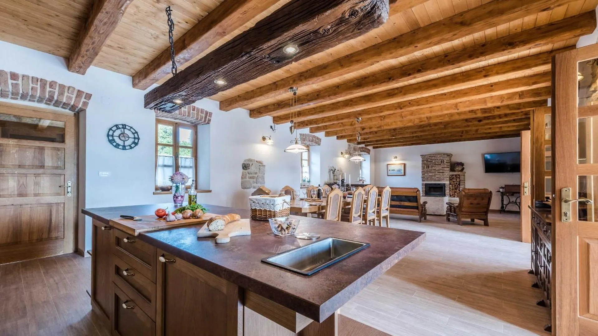 My Dalmatia - Authentic Villa Dumina With Private Heated Pool Sukosan
