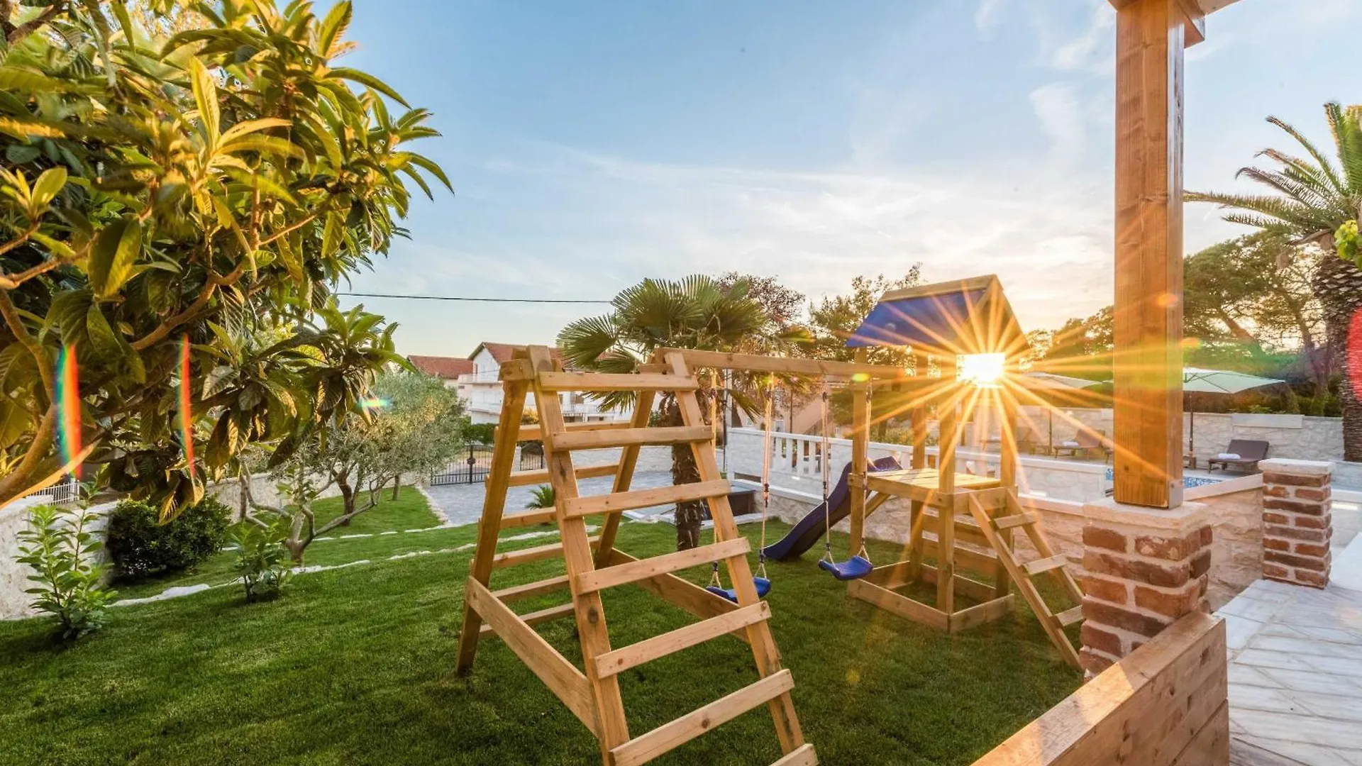 My Dalmatia - Authentic Villa Dumina With Private Heated Pool Sukosan