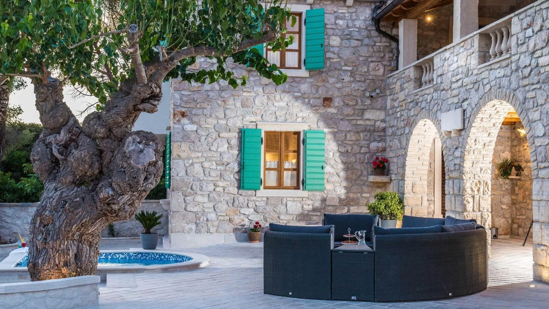 My Dalmatia - Authentic Villa Dumina With Private Heated Pool Sukosan
