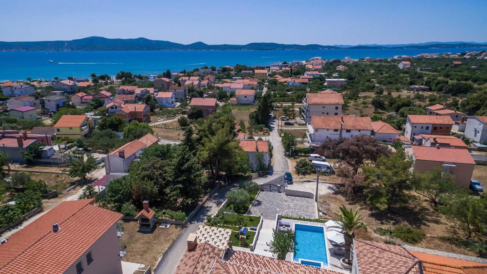 My Dalmatia - Authentic Villa Dumina With Private Heated Pool Sukosan